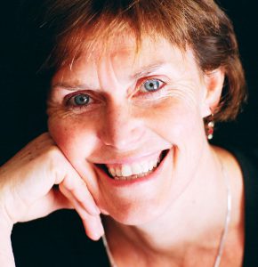 dianne wolfer colour portrait