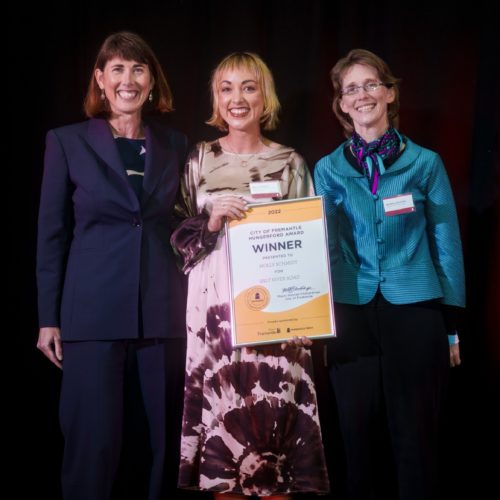 Mayor Hannah Fitzhardinge with Molly Schmidt and Georgia Richter